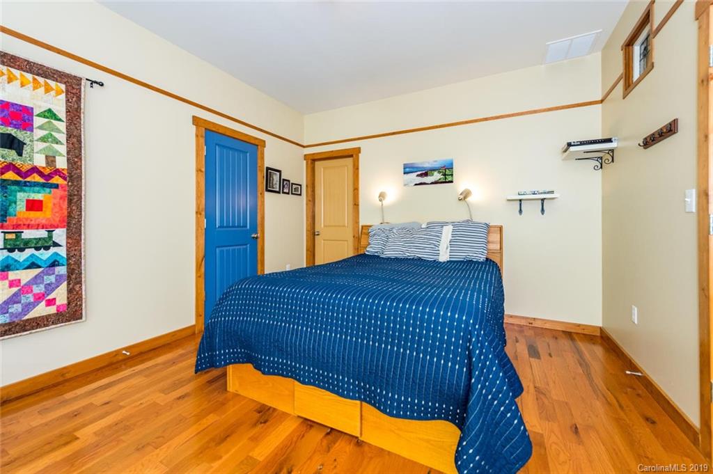 2180 Riceville Road Asheville NC 28805