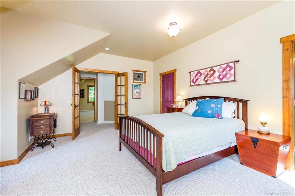 2180 Riceville Road Asheville NC 28805