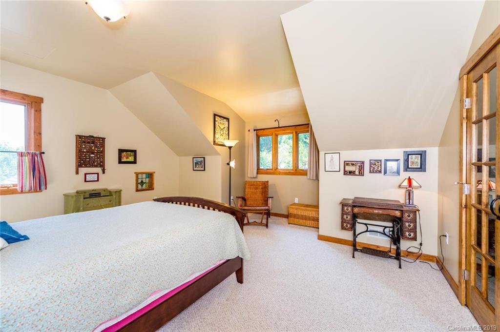 2180 Riceville Road Asheville NC 28805