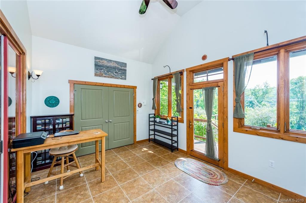2180 Riceville Road Asheville NC 28805