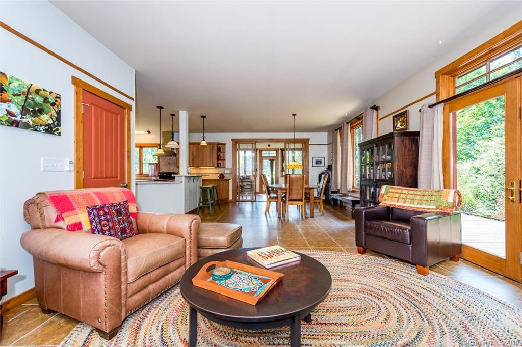 2180 Riceville Road Asheville NC 28805
