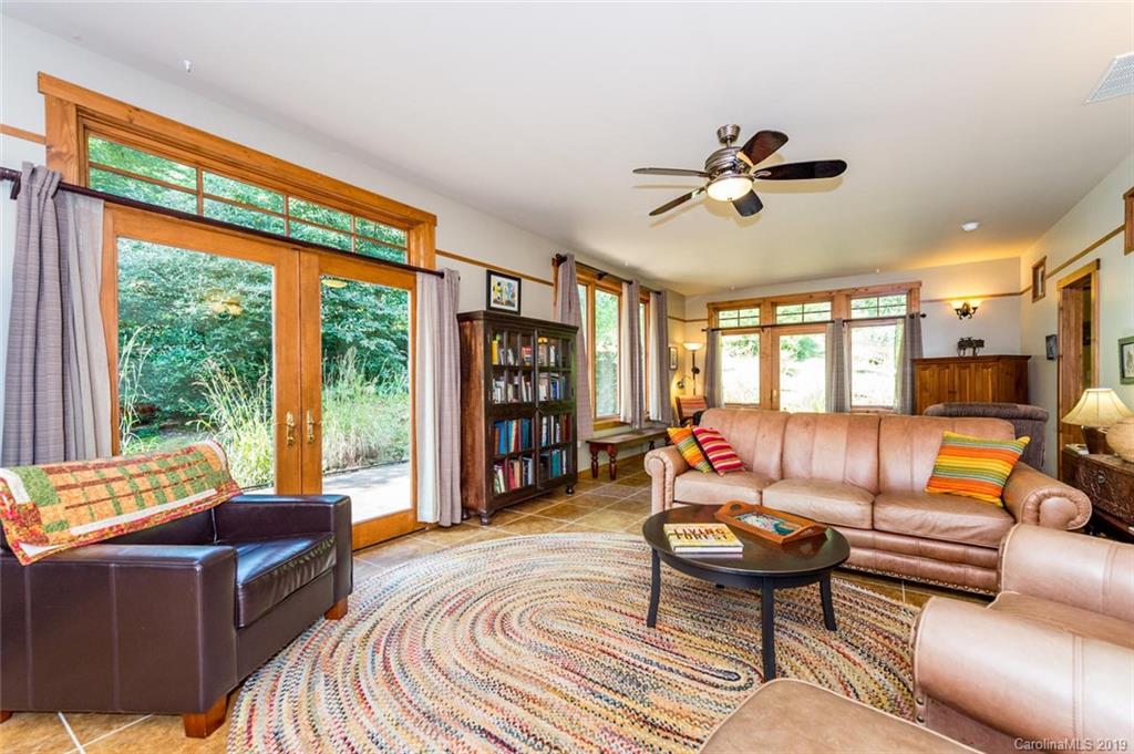 2180 Riceville Road Asheville NC 28805