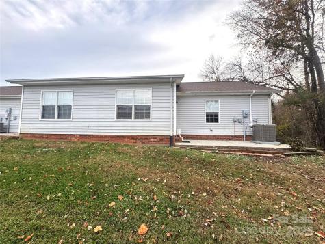 117 24th Street NW Hickory NC 28601