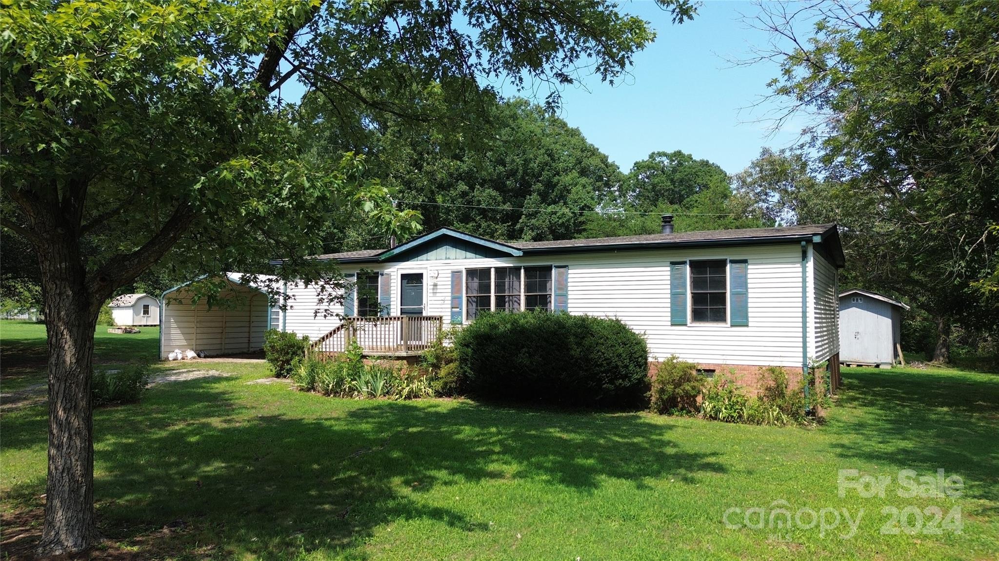 4810 Stratford Lane Denver NC 28037