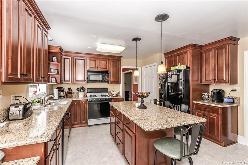 4700 Wedgewood Drive Charlotte NC 28210