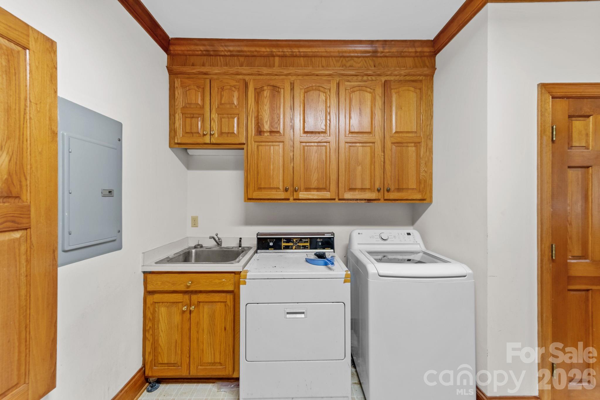 5215 Silchester Lane Charlotte NC 28215