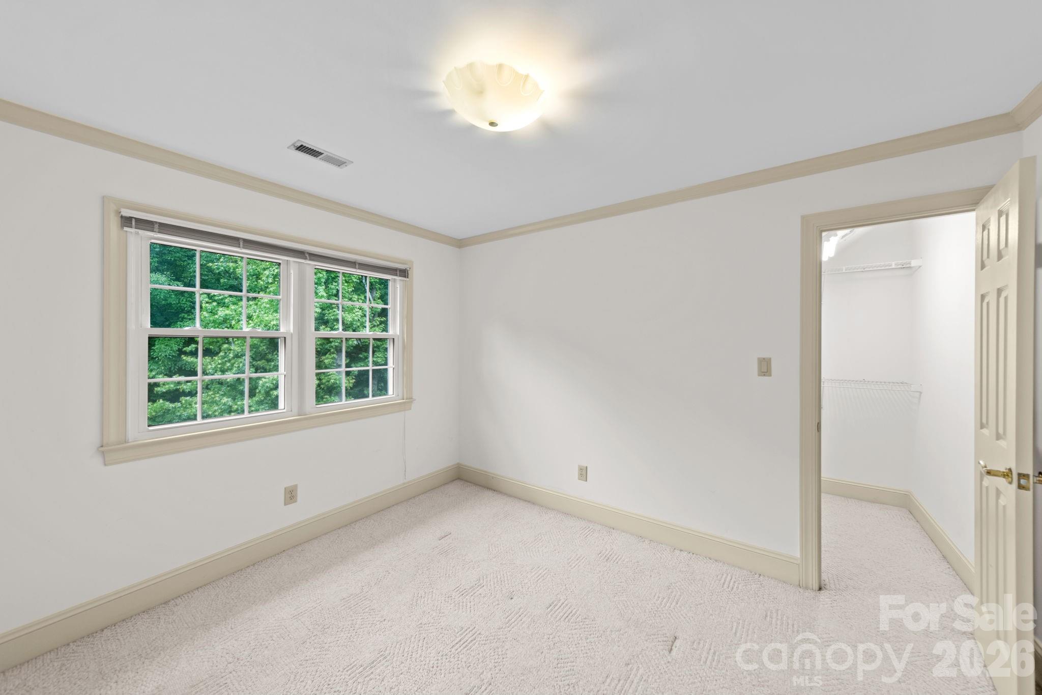 5215 Silchester Lane Charlotte NC 28215