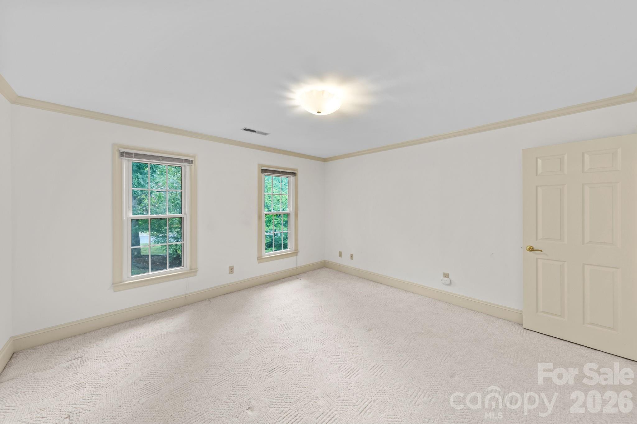 5215 Silchester Lane Charlotte NC 28215