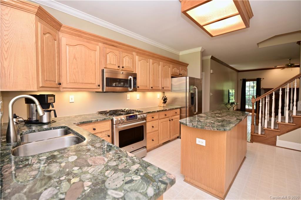 2354 Wedgewood Drive Matthews NC 28104