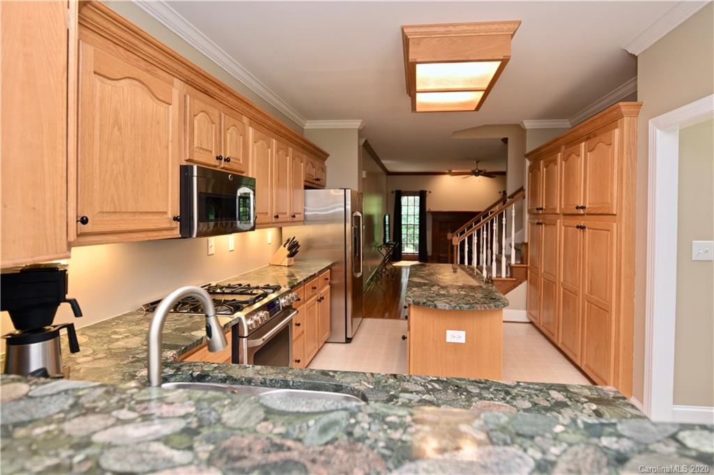 2354 Wedgewood Drive Matthews NC 28104