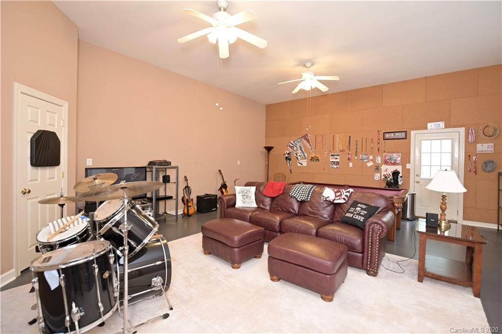 2354 Wedgewood Drive Matthews NC 28104