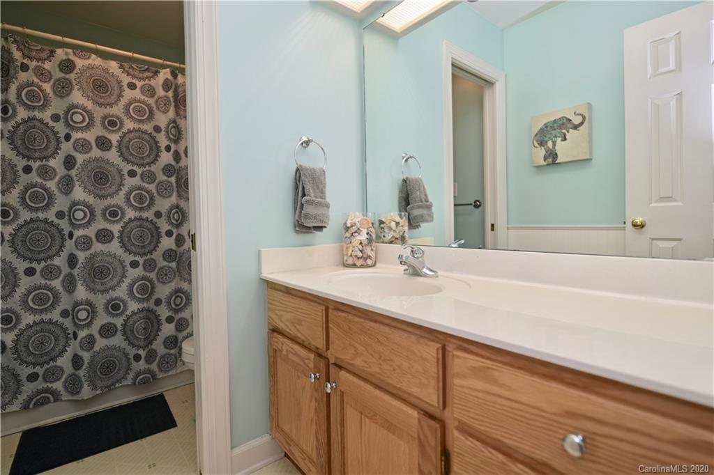 2354 Wedgewood Drive Matthews NC 28104