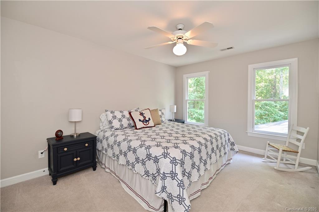 2354 Wedgewood Drive Matthews NC 28104