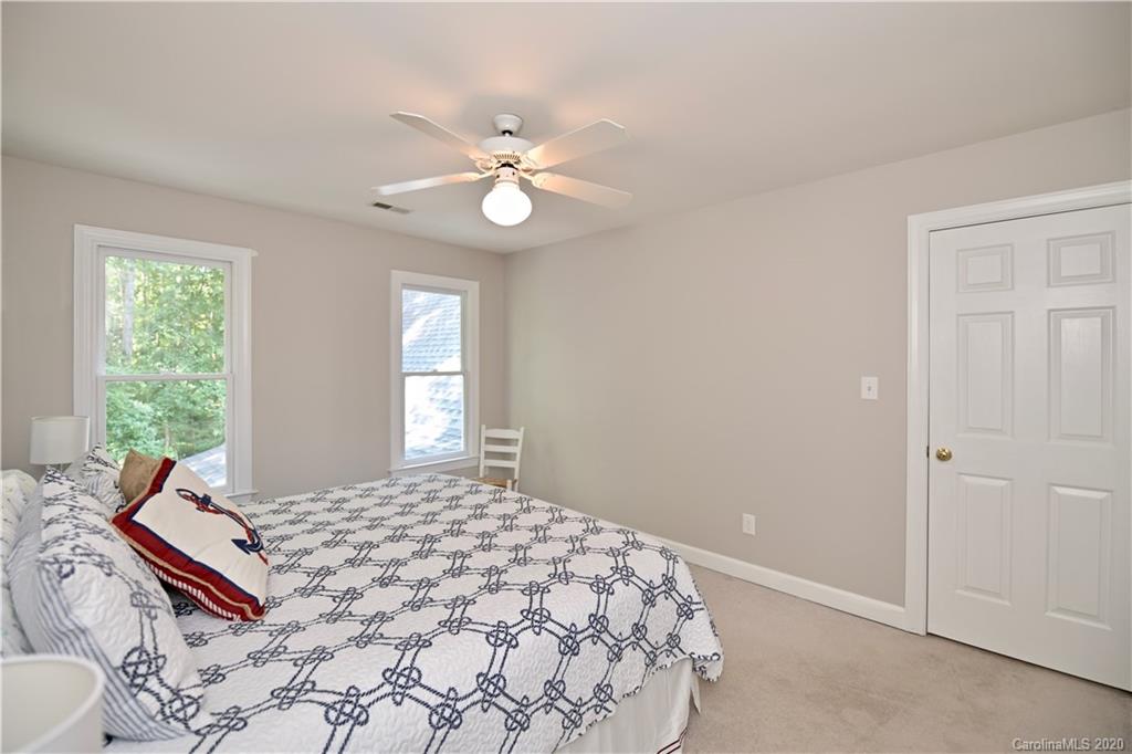 2354 Wedgewood Drive Matthews NC 28104