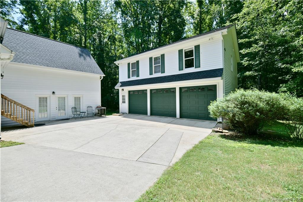 2354 Wedgewood Drive Matthews NC 28104