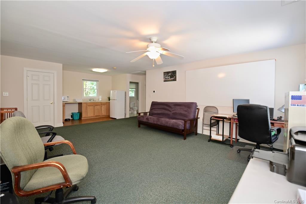 2354 Wedgewood Drive Matthews NC 28104