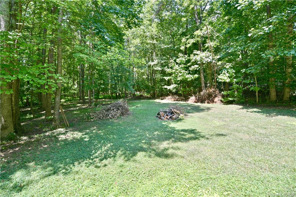 2354 Wedgewood Drive Matthews NC 28104