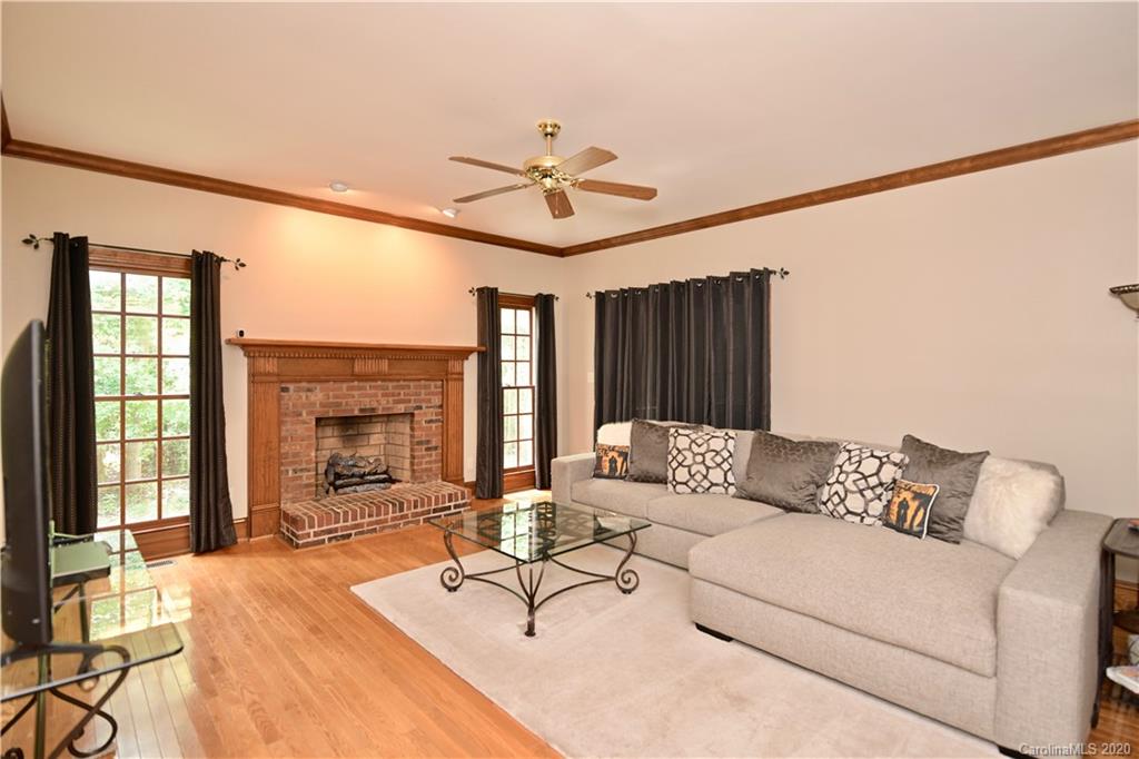 2354 Wedgewood Drive Matthews NC 28104