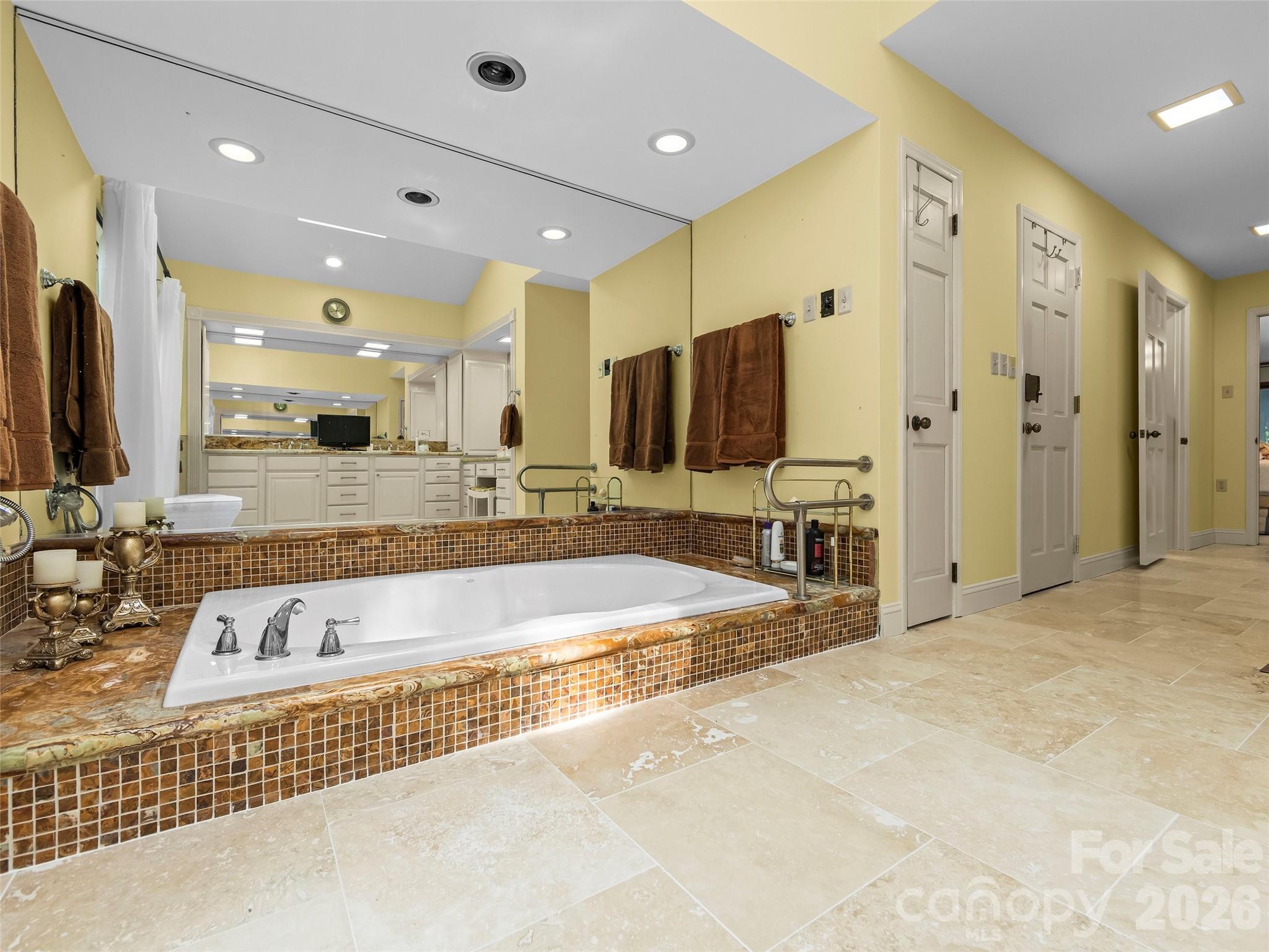 69 Forest Road Asheville NC 28803