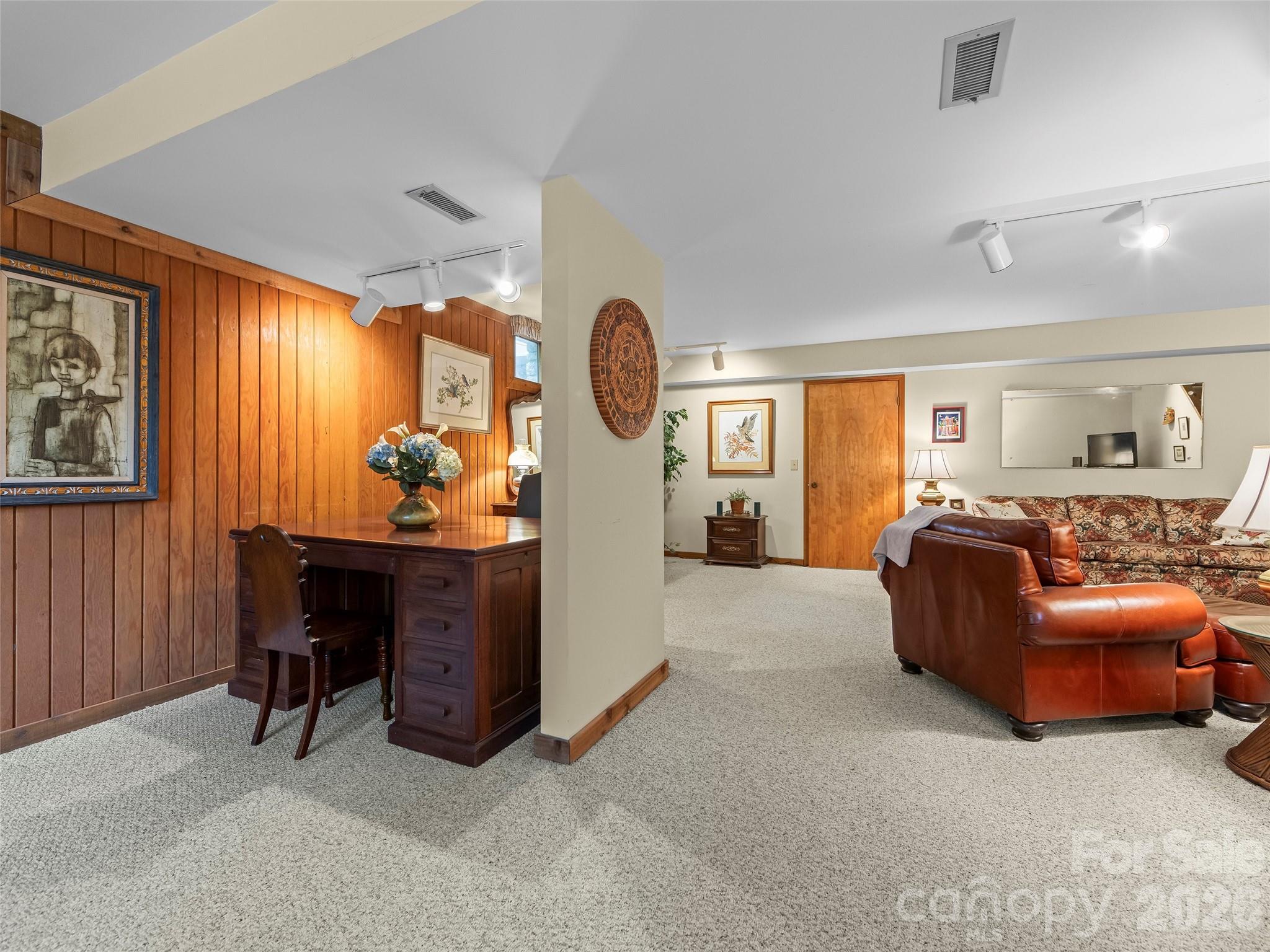 69 Forest Road Asheville NC 28803