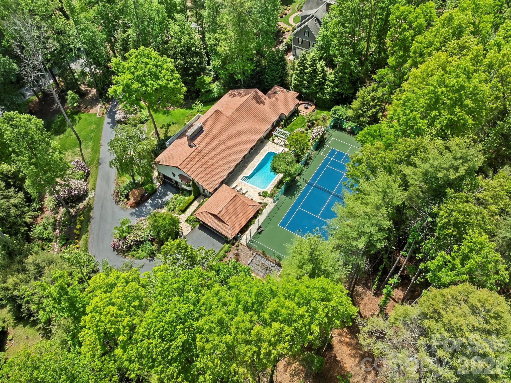 69 Forest Road Asheville NC 28803