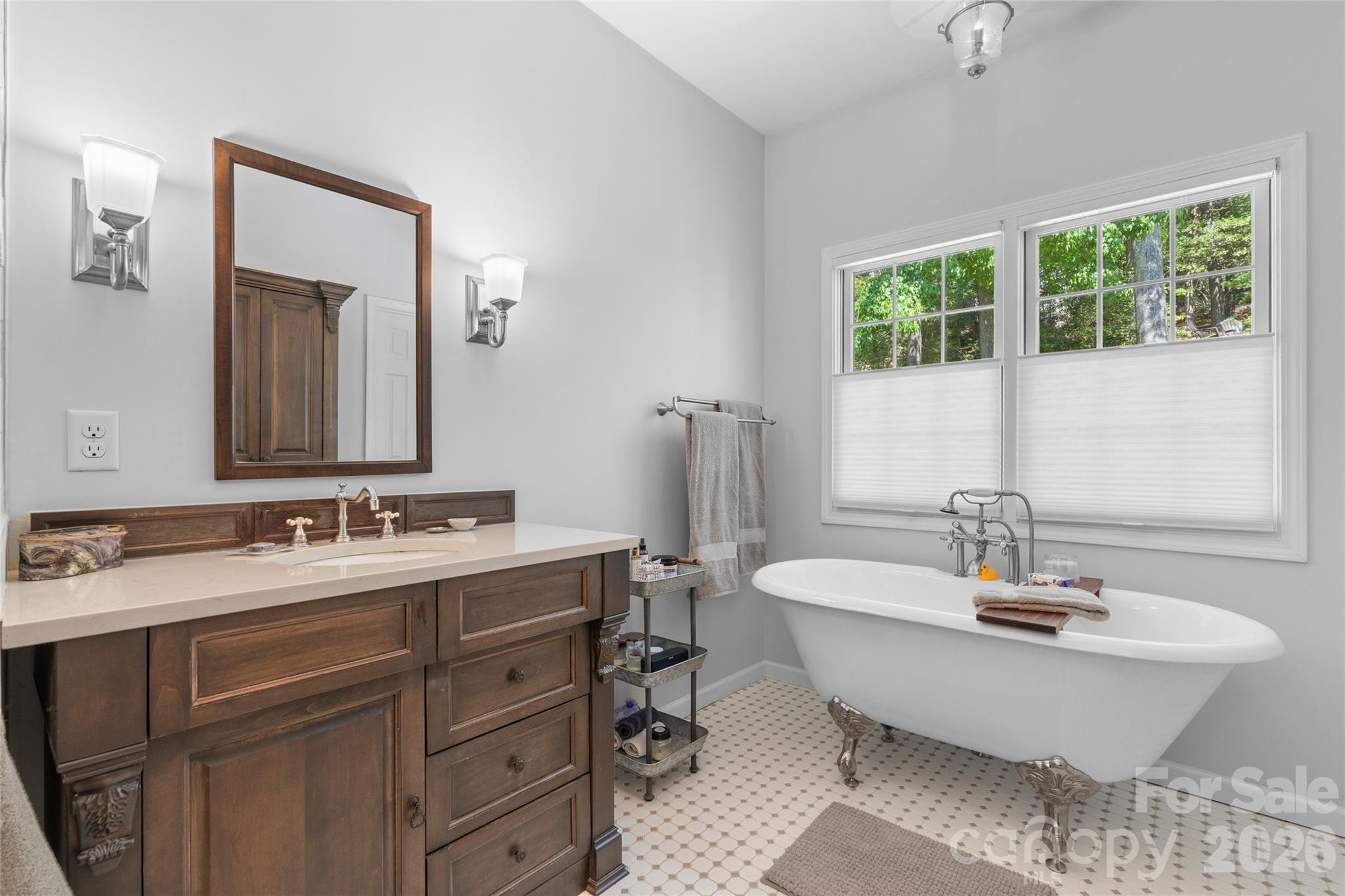 20 Bent Oak Lane Asheville NC 28803