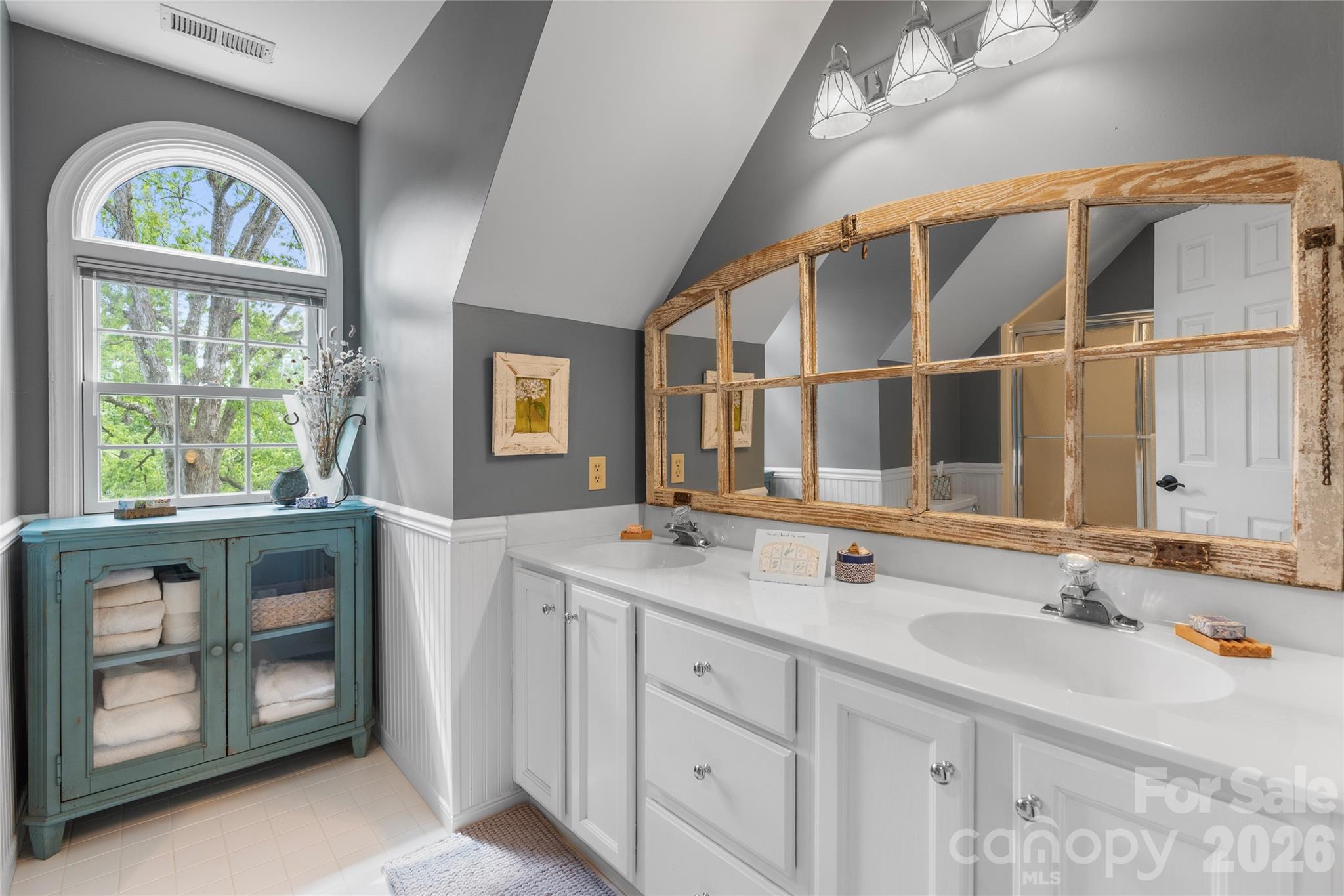 20 Bent Oak Lane Asheville NC 28803