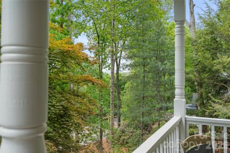 20 Bent Oak Lane Asheville NC 28803