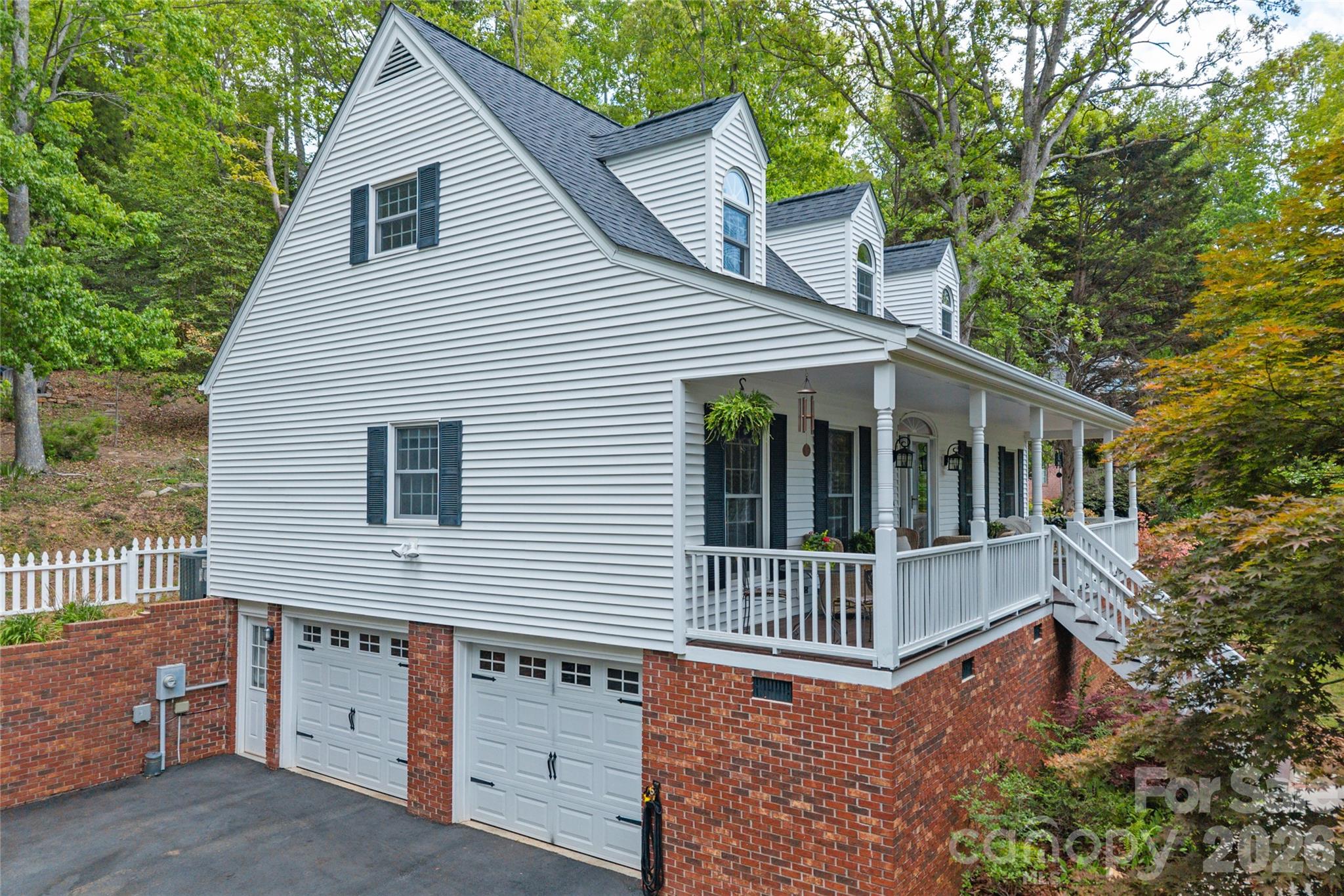 20 Bent Oak Lane Asheville NC 28803