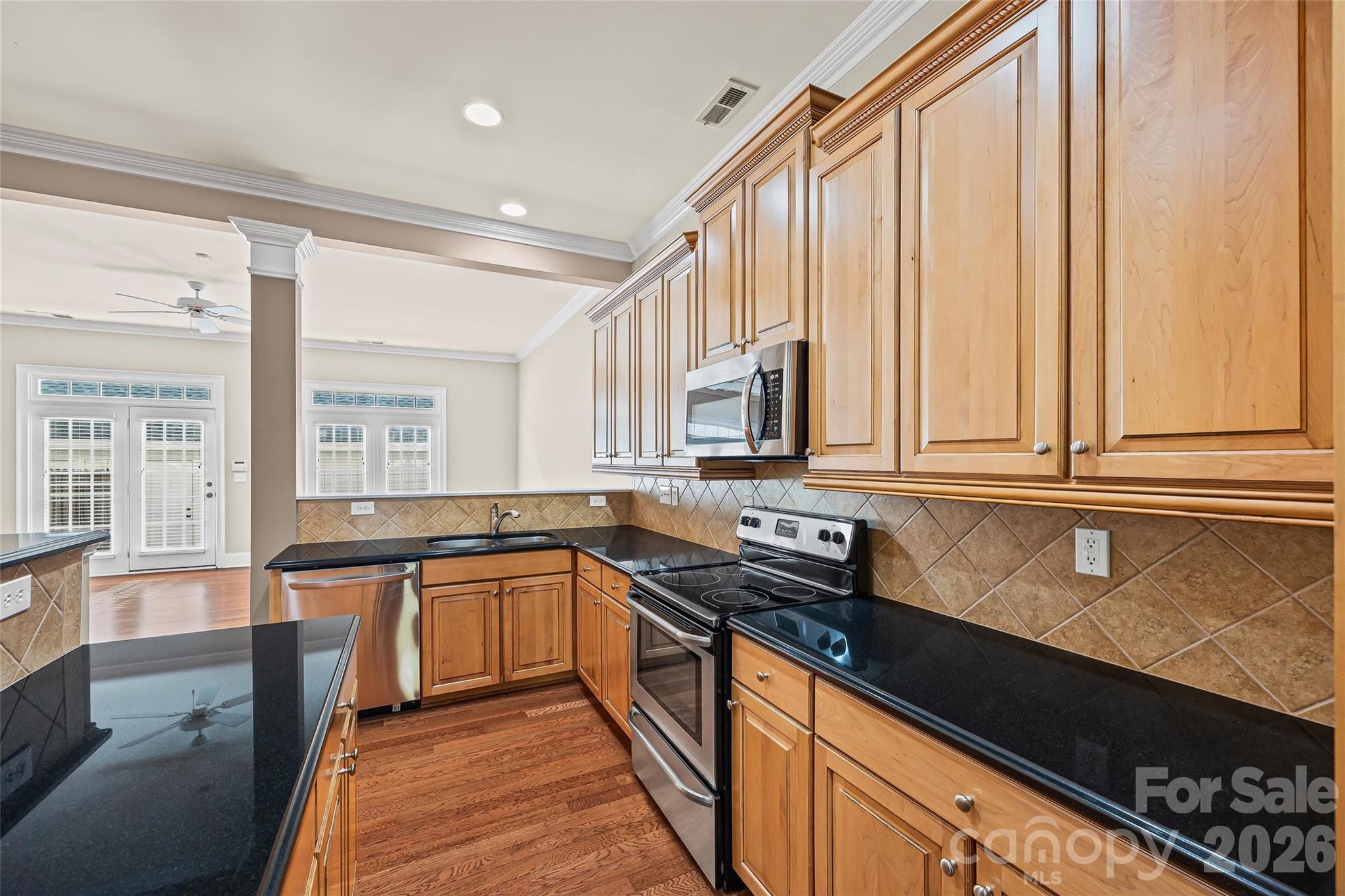 8408 Indigo Row Charlotte NC 28277