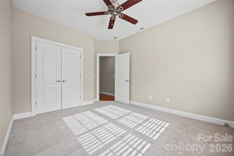 8408 Indigo Row Charlotte NC 28277