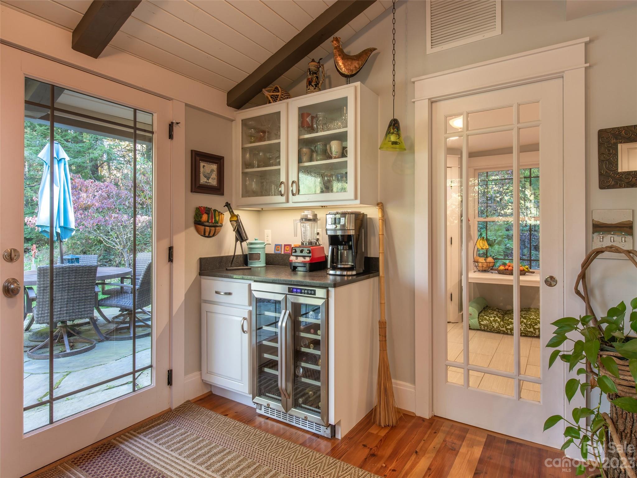 15 Oak Hill Lane Fairview NC 28730