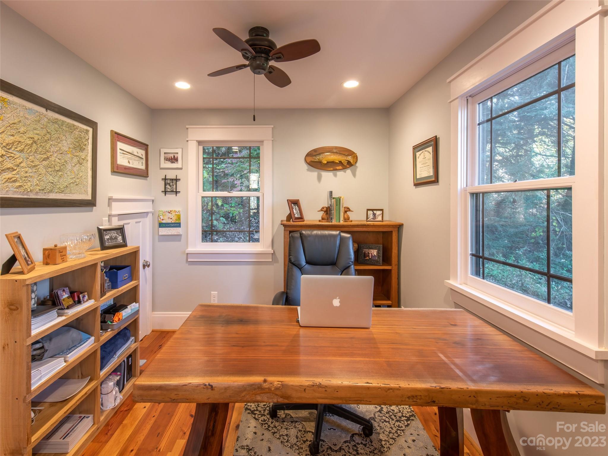 15 Oak Hill Lane Fairview NC 28730