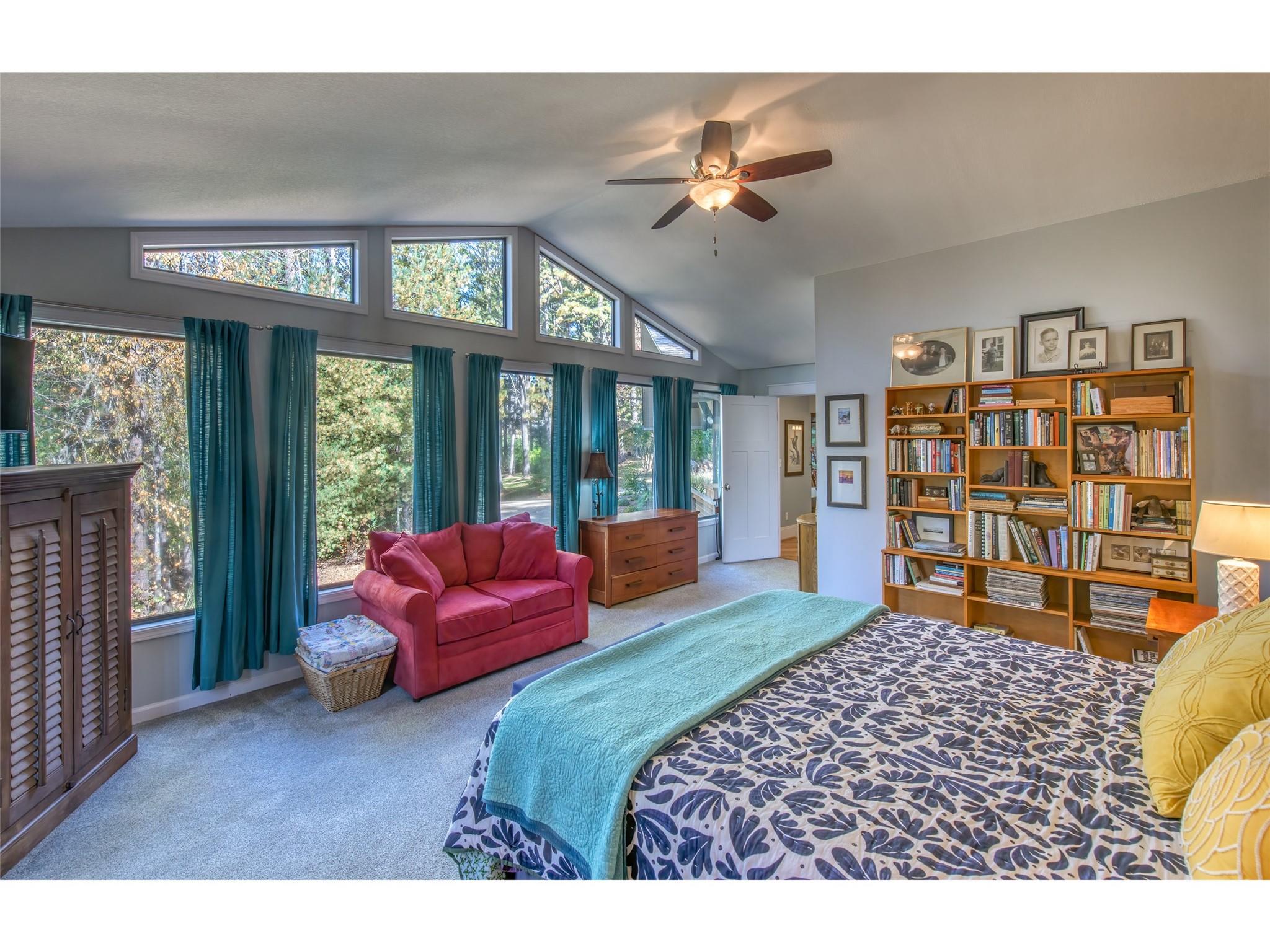 15 Oak Hill Lane Fairview NC 28730