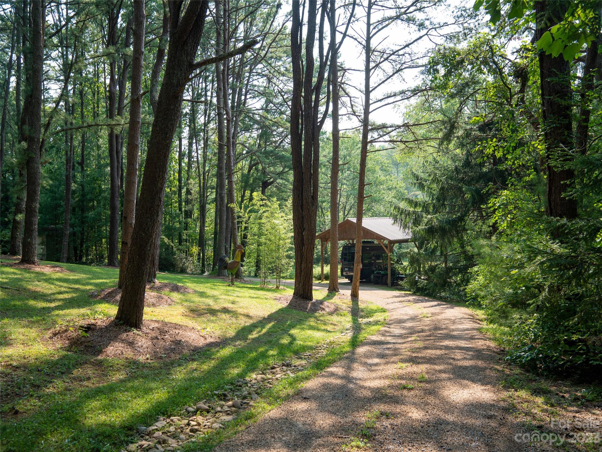 15 Oak Hill Lane Fairview NC 28730