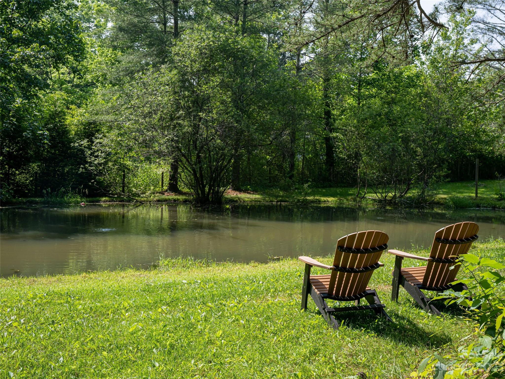 15 Oak Hill Lane Fairview NC 28730