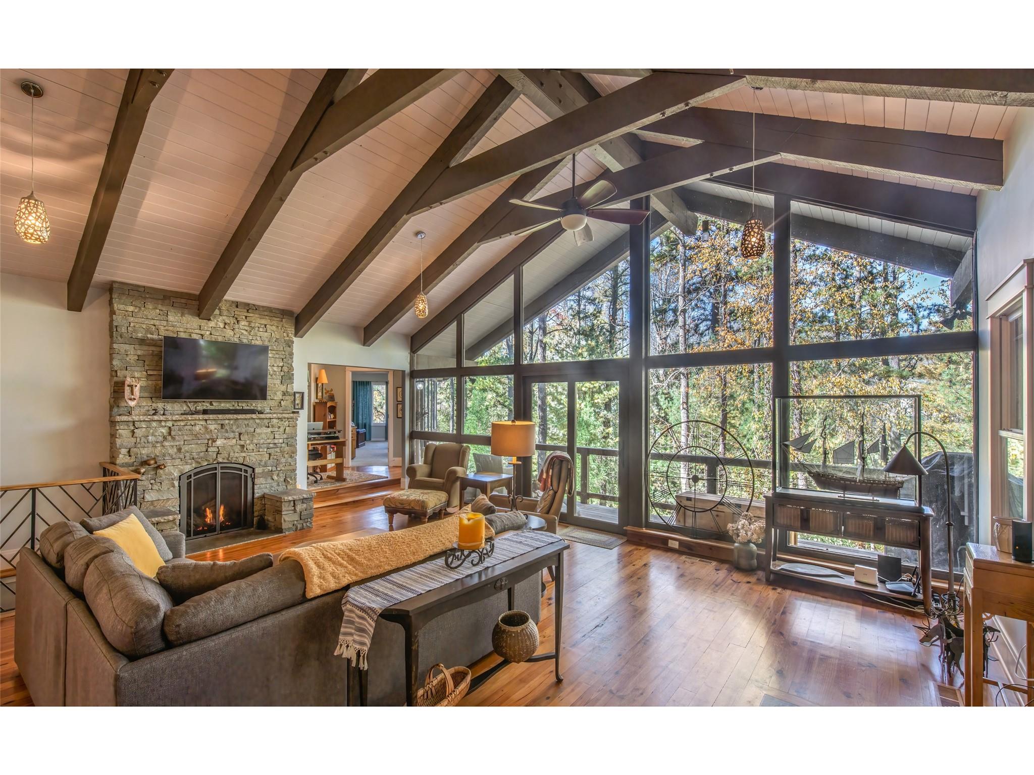 15 Oak Hill Lane Fairview NC 28730