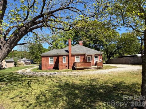 612 Ballard Street Chester SC 29706