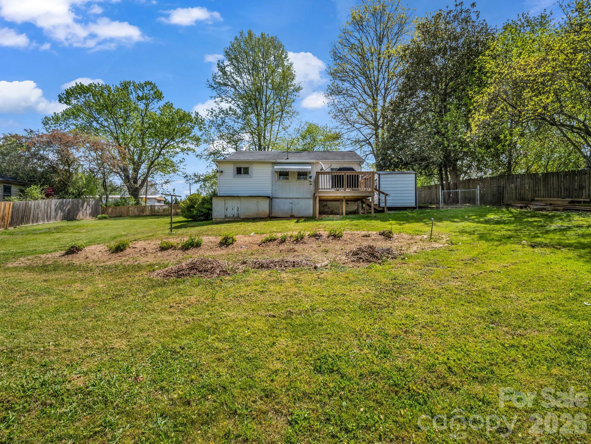 961 Mid Allen Road Hendersonville NC 28792