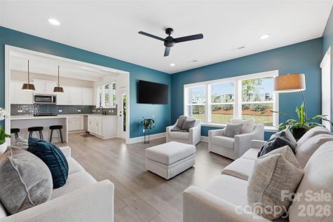 1949 Thoreau Way York SC 29745