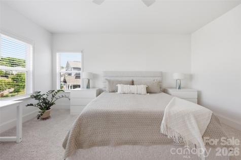 1949 Thoreau Way York SC 29745