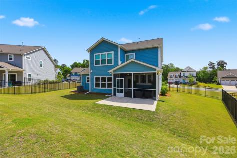 1949 Thoreau Way York SC 29745