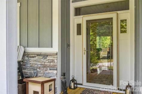 123 White Oak Road Extension Arden NC 28704