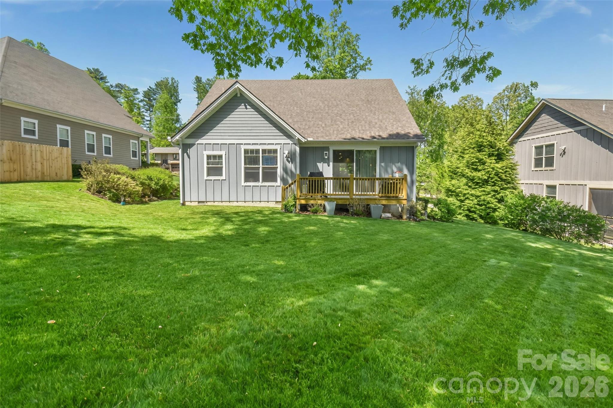 123 White Oak Road Extension Arden NC 28704