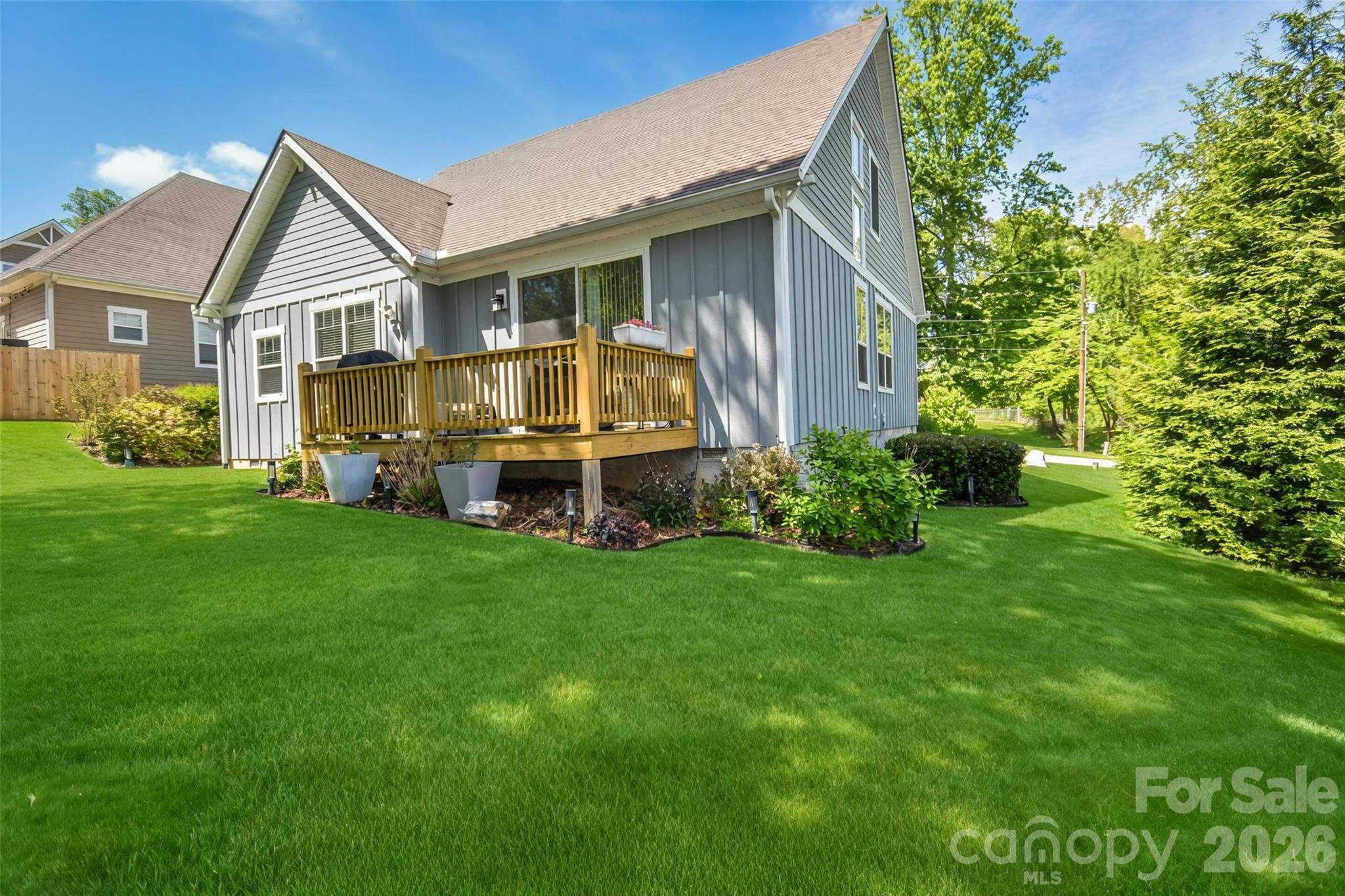 123 White Oak Road Extension Arden NC 28704