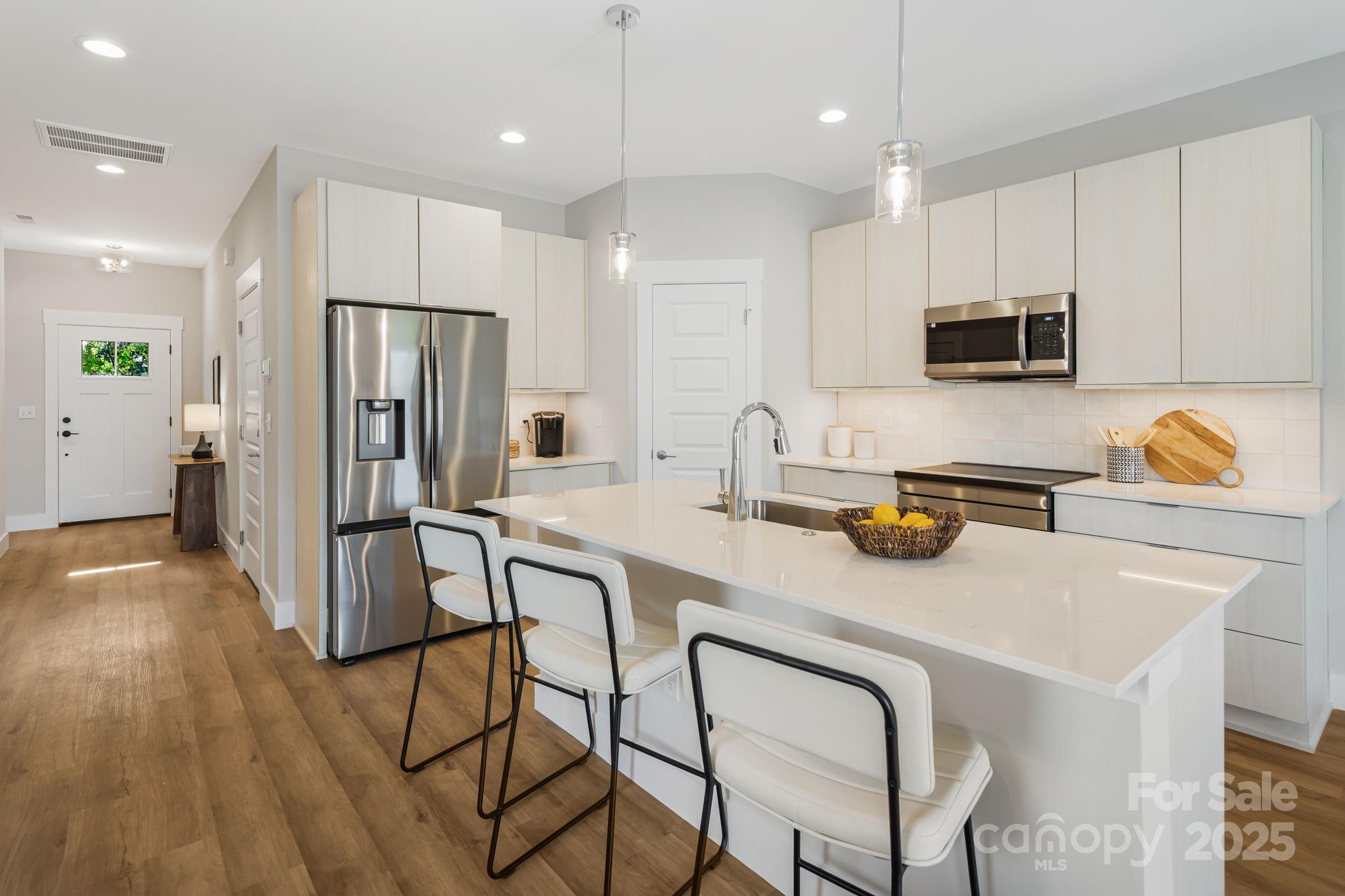 5 Bolton Street Asheville NC 28806