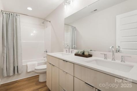 5 Bolton Street Asheville NC 28806