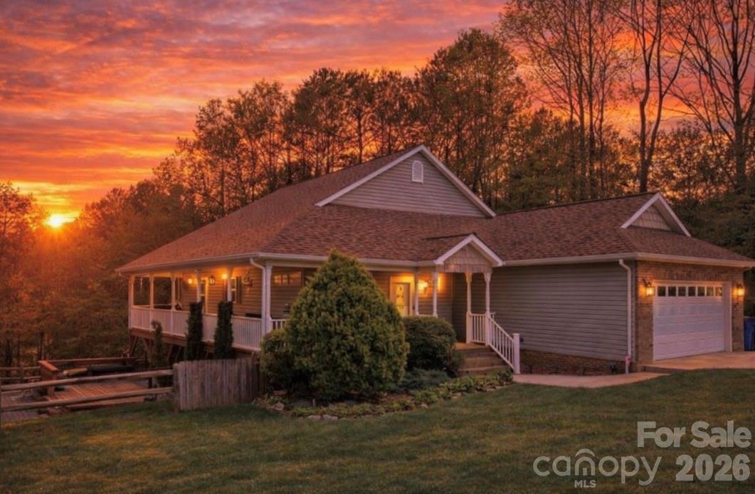 5106 Hanging Rock Court Hickory NC 28601