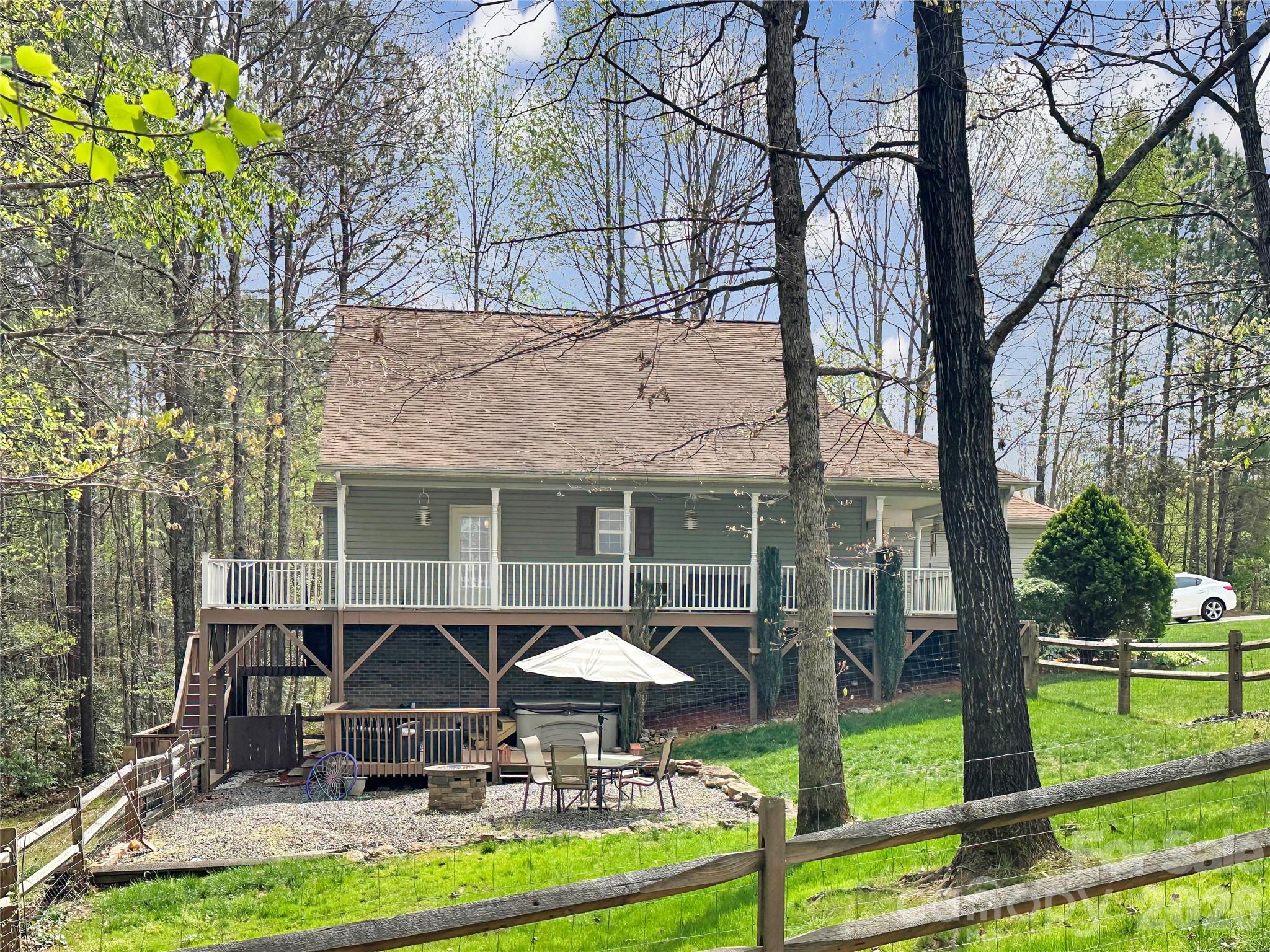 5106 Hanging Rock Court Hickory NC 28601