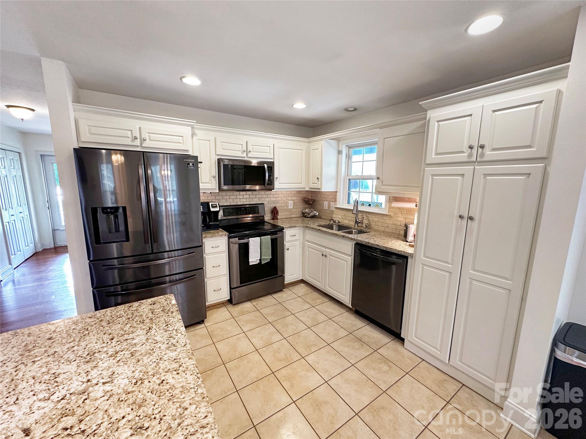 5106 Hanging Rock Court Hickory NC 28601